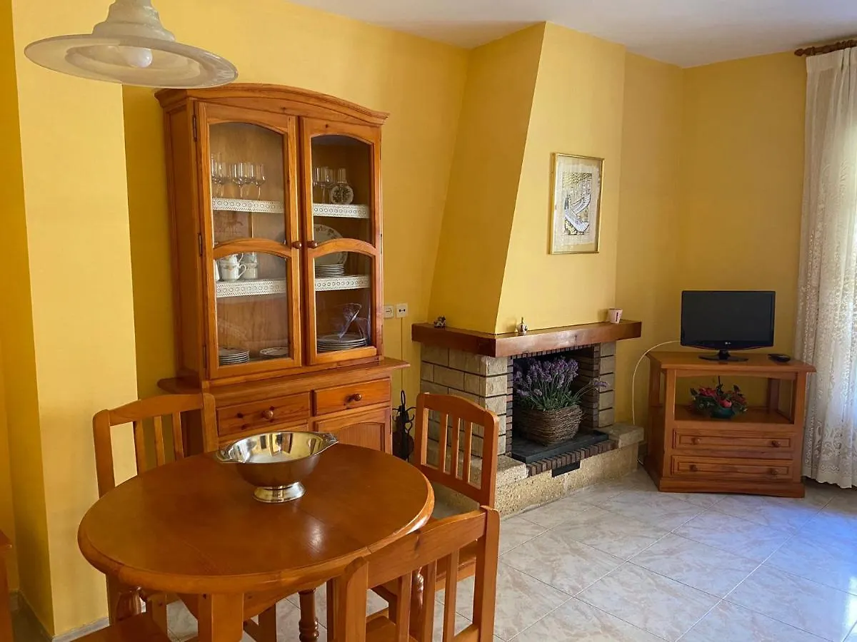 Apartaments Montaña Alins 0*,  España